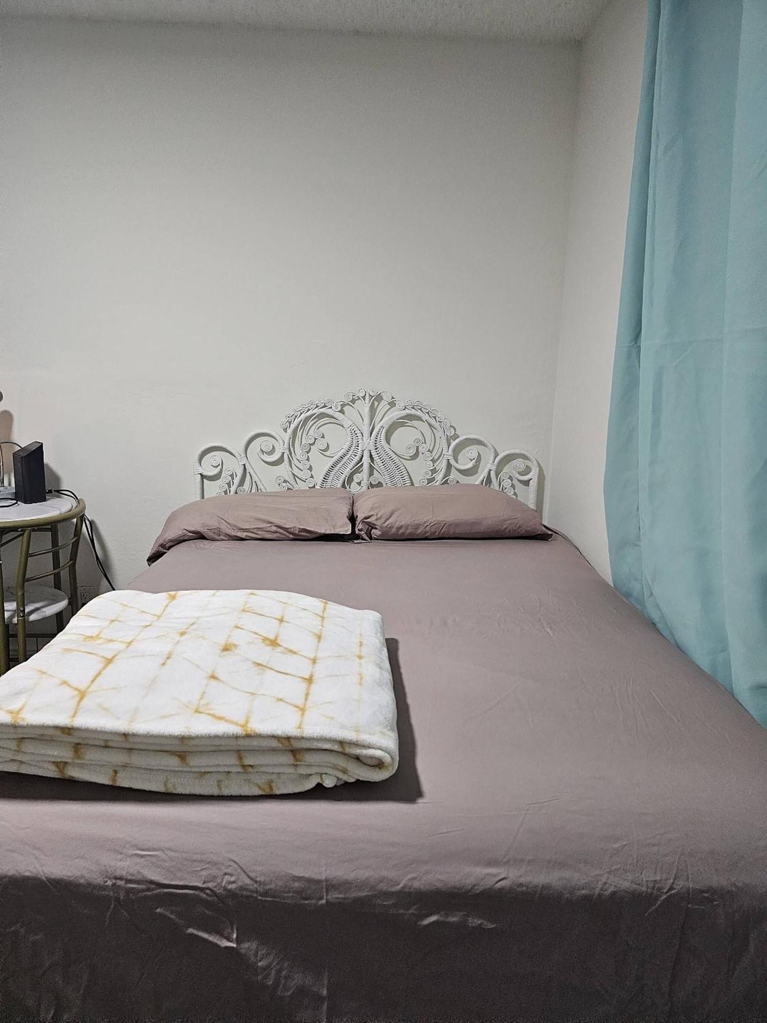 Room In Apartment - The Sample Rd Retreats Pompano Beach Exteriör bild